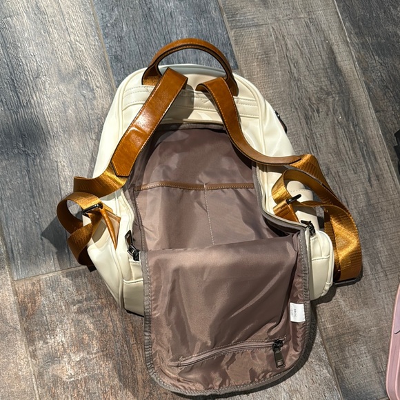 Cream and Brown‎ Men's Backpack - Picture 4 of 5